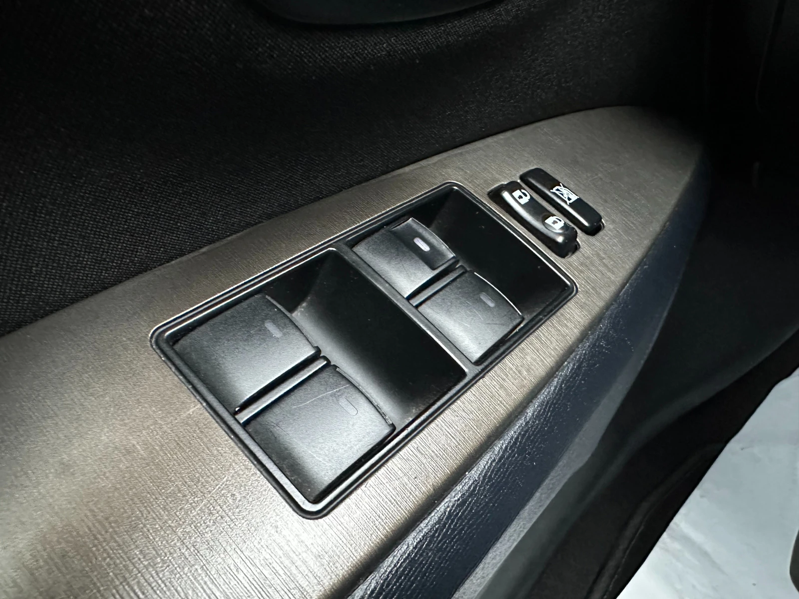 Toyota Avensis 2.2d 150 �.�.  | Mobile.bg � ����������� 15