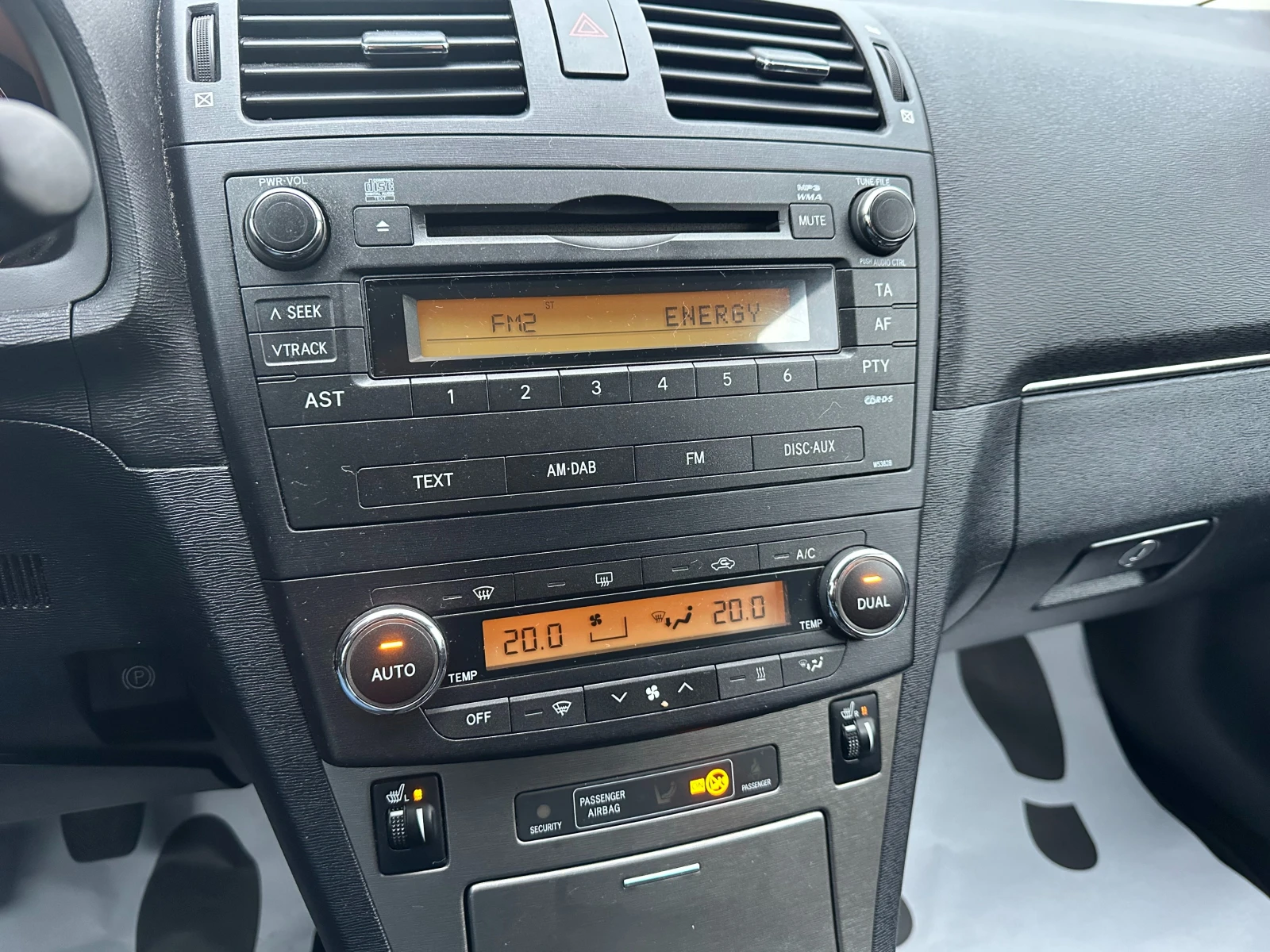 Toyota Avensis 2.2d 150 �.�.  | Mobile.bg � ����������� 12