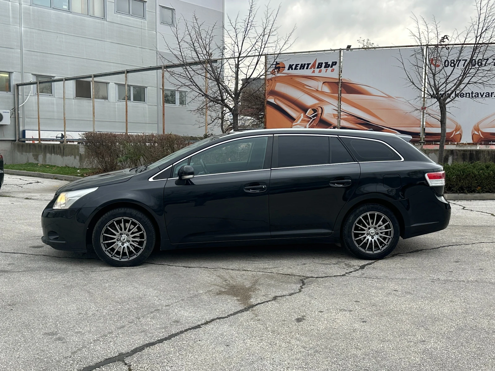 Toyota Avensis 2.2d 150 к.с.  - изображение 2