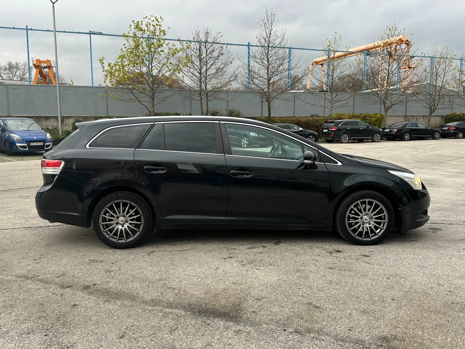 Toyota Avensis 2.2d 150 к.с.  - изображение 5