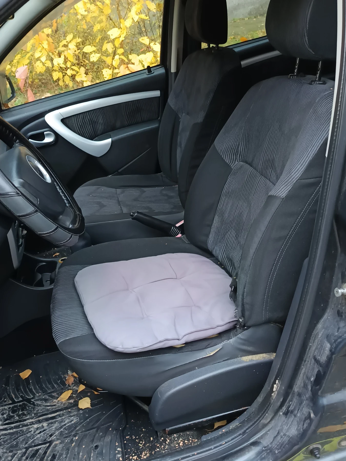 Dacia Sandero 1.4 | Mobile.bg   4