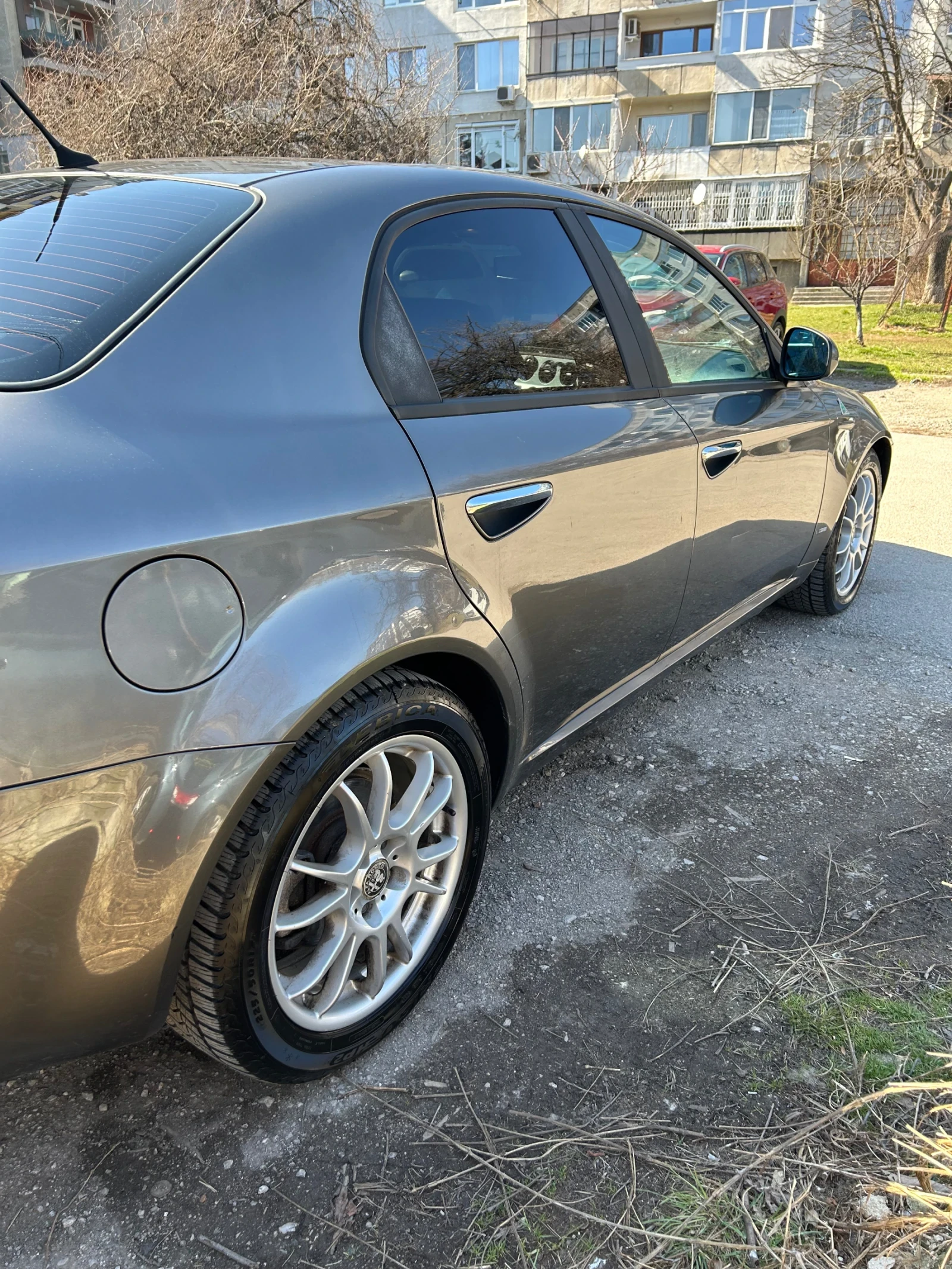 Alfa Romeo 159  - изображение 5