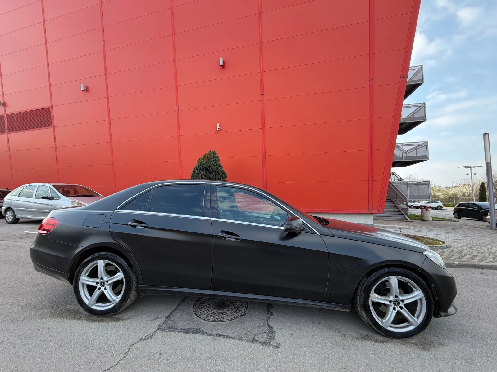 Mercedes-Benz E 220 Facelift* AMG* LED*  | Mobile.bg � ����������� 4