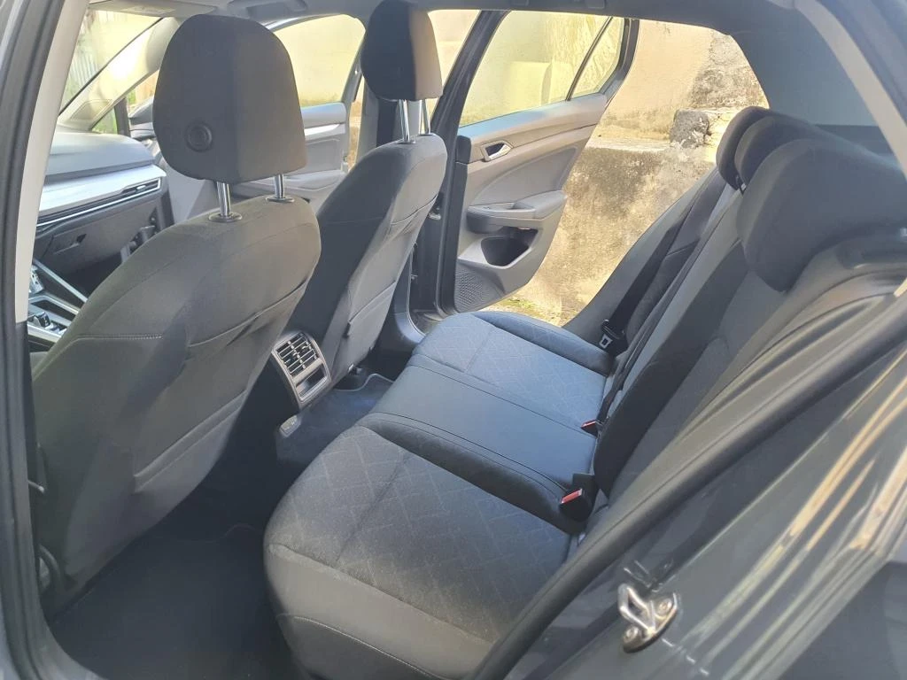 VW Golf 1.5 eTSI / Evo Life / Реални КМ / Гаранционен, снимка 11 - Автомобили и джипове - 54333868