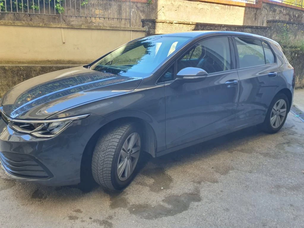 VW Golf 1.5 eTSI / Evo Life / Реални КМ / Гаранционен