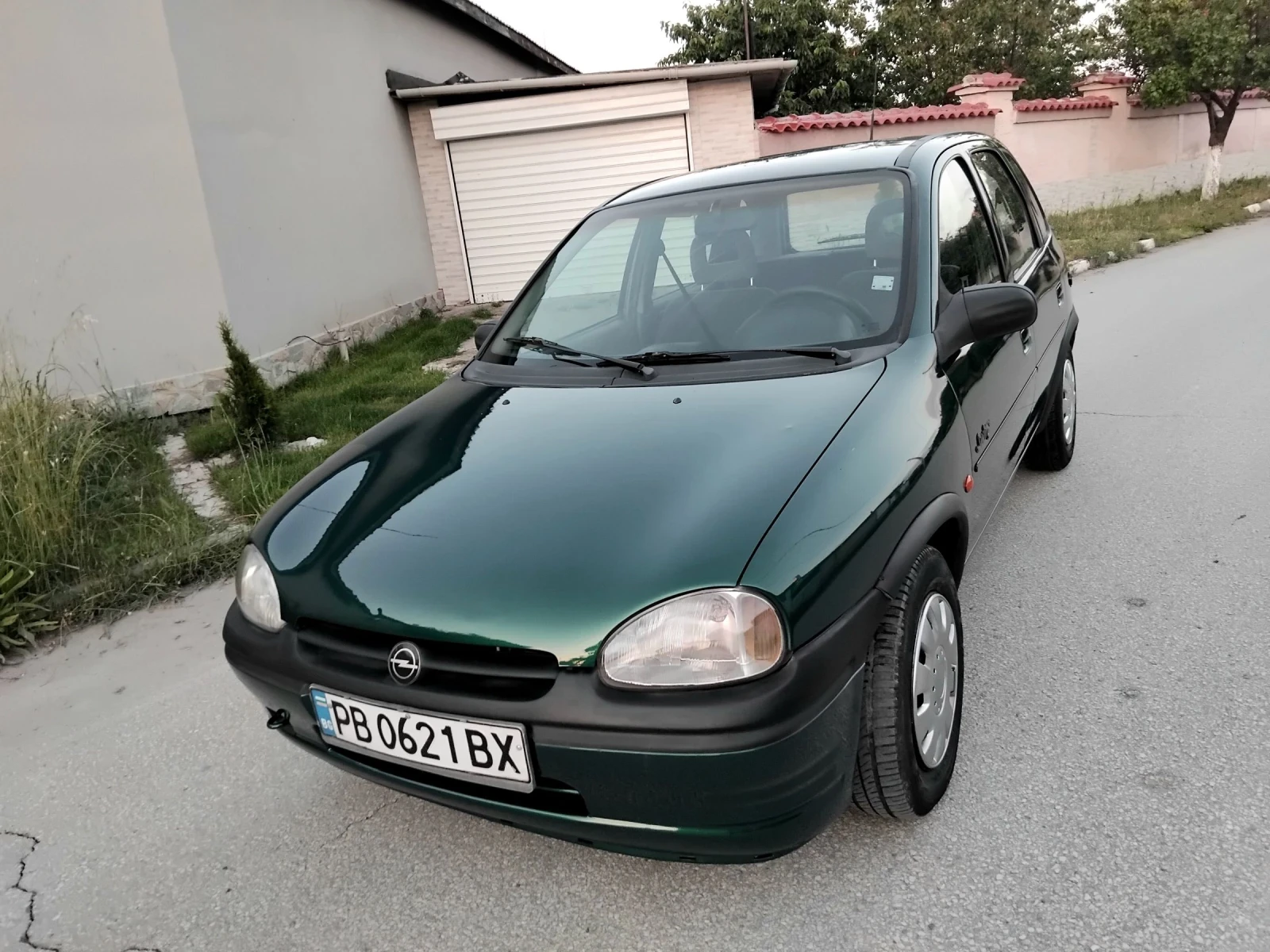 Opel Corsa 1.4.МОНО.75к+ КЛИМА + ГАЗ///, снимка 2 - Автомобили и джипове - 54697310
