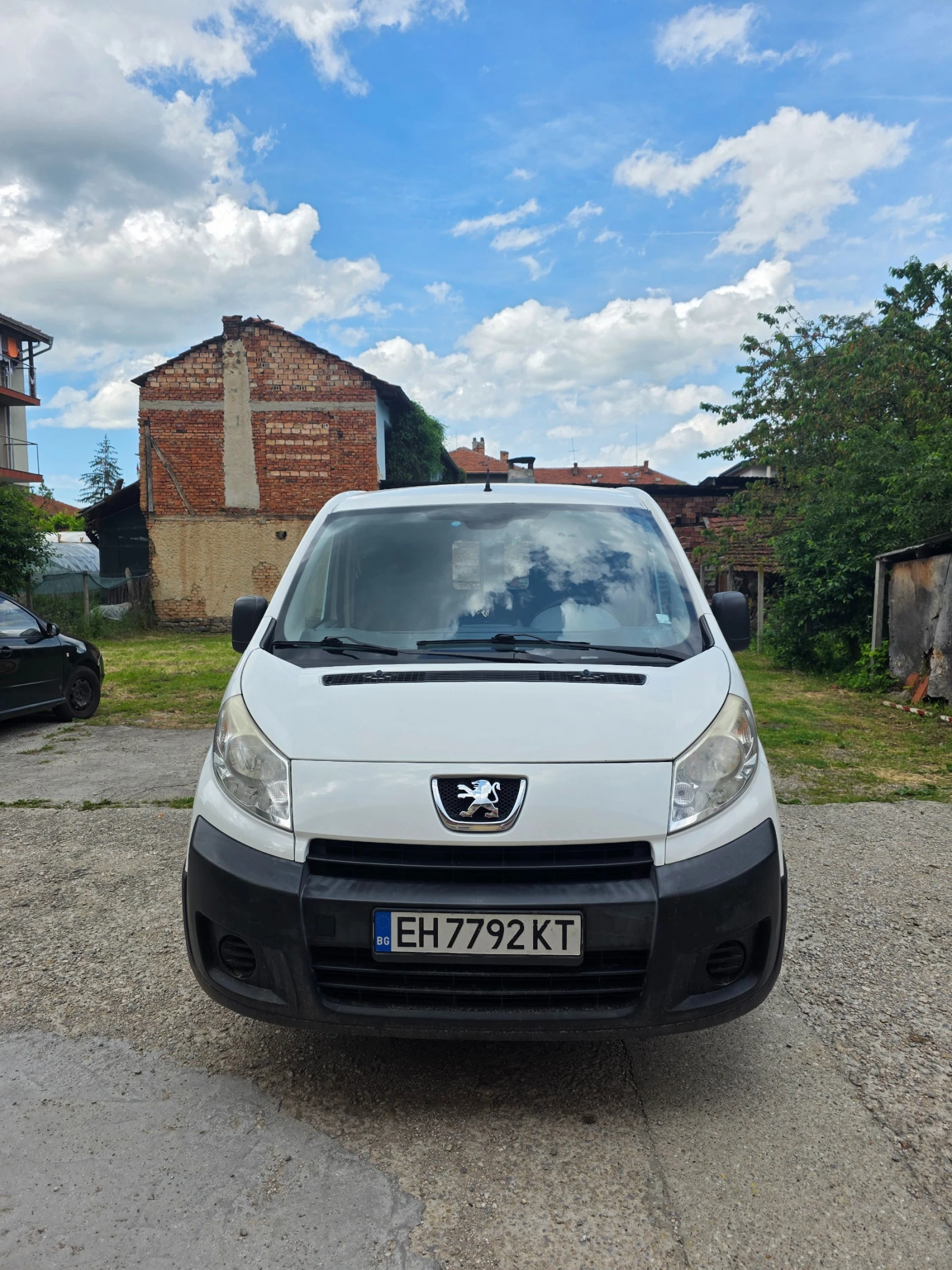 Peugeot Expert товарен, снимка 2 - Автомобили и джипове - 54843844