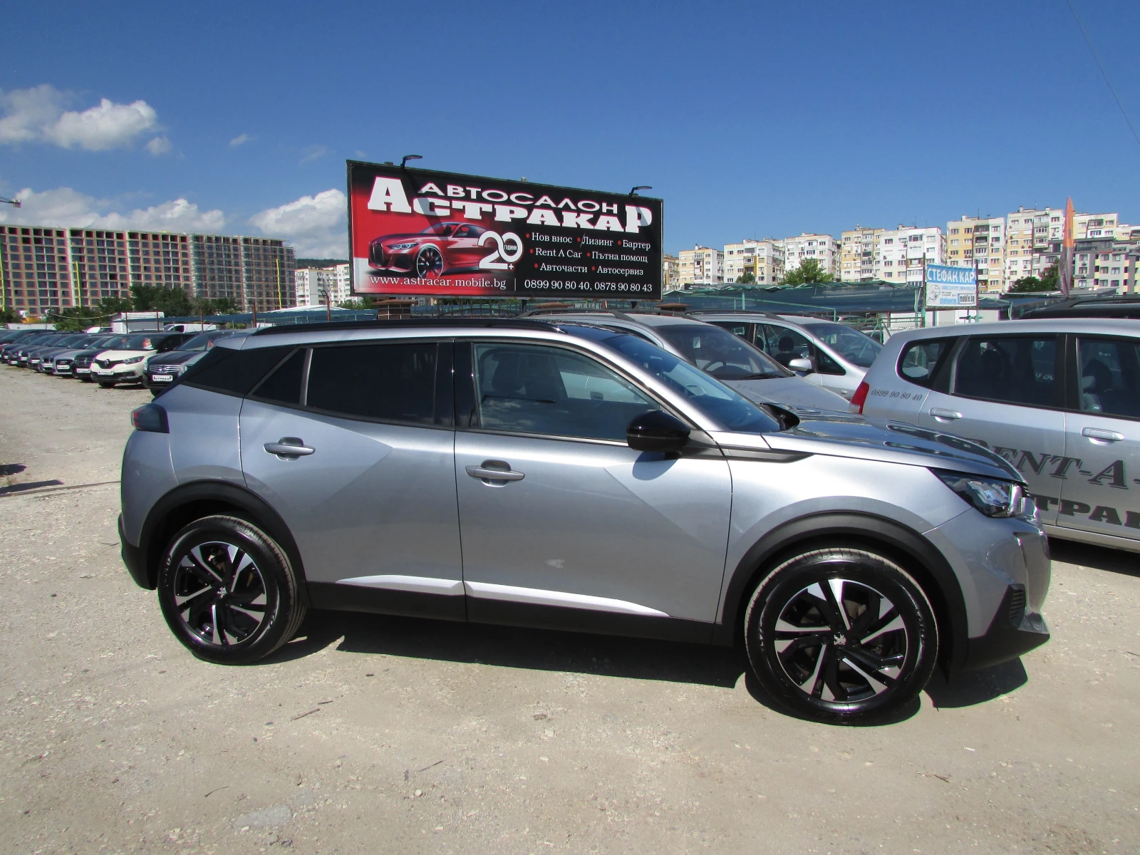 Peugeot 2008 1.2 PureTech EU6D, снимка 17 - Автомобили и джипове - 55071968