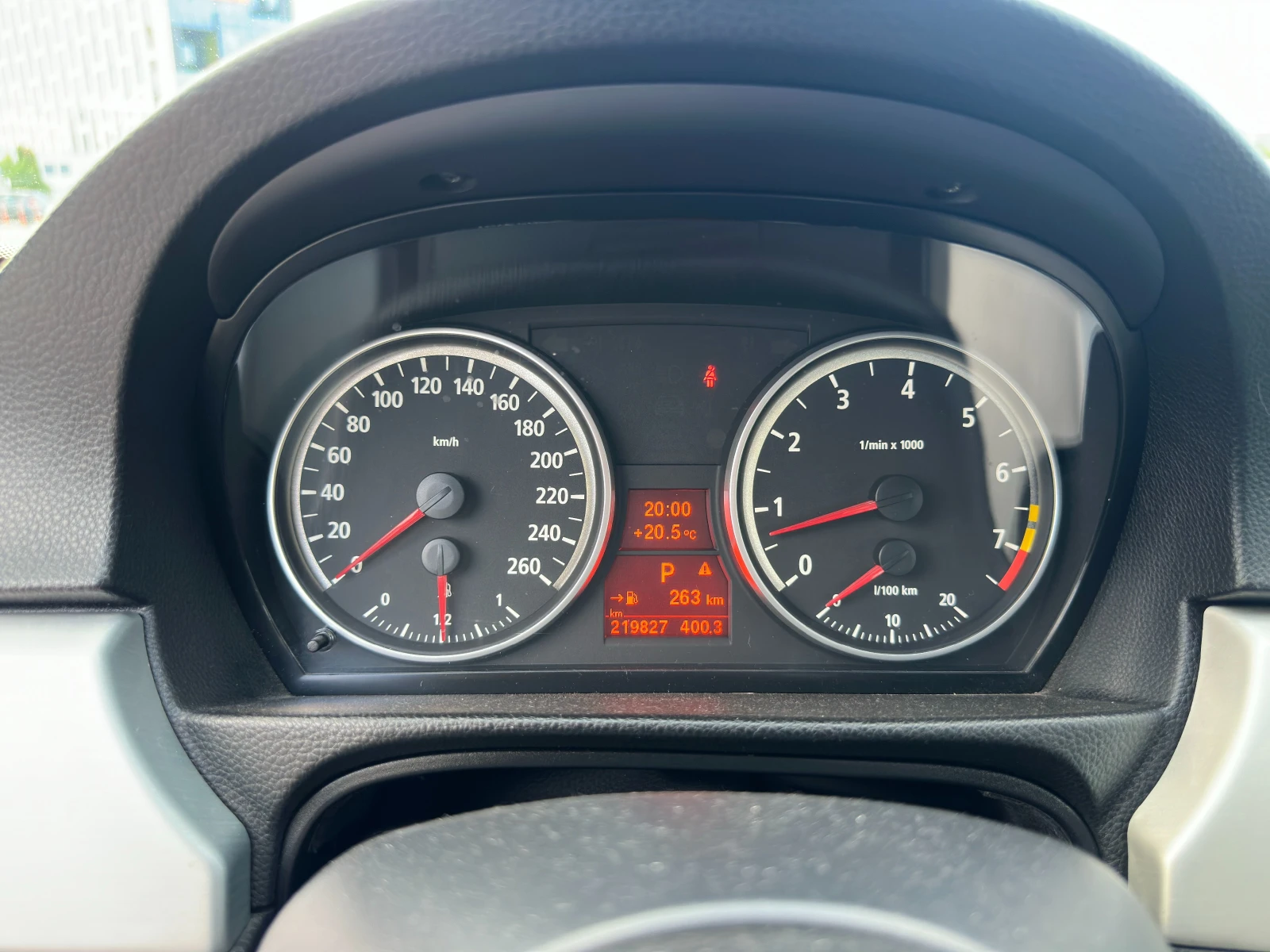 BMW 330, снимка 11 - Автомобили и джипове - 55253394