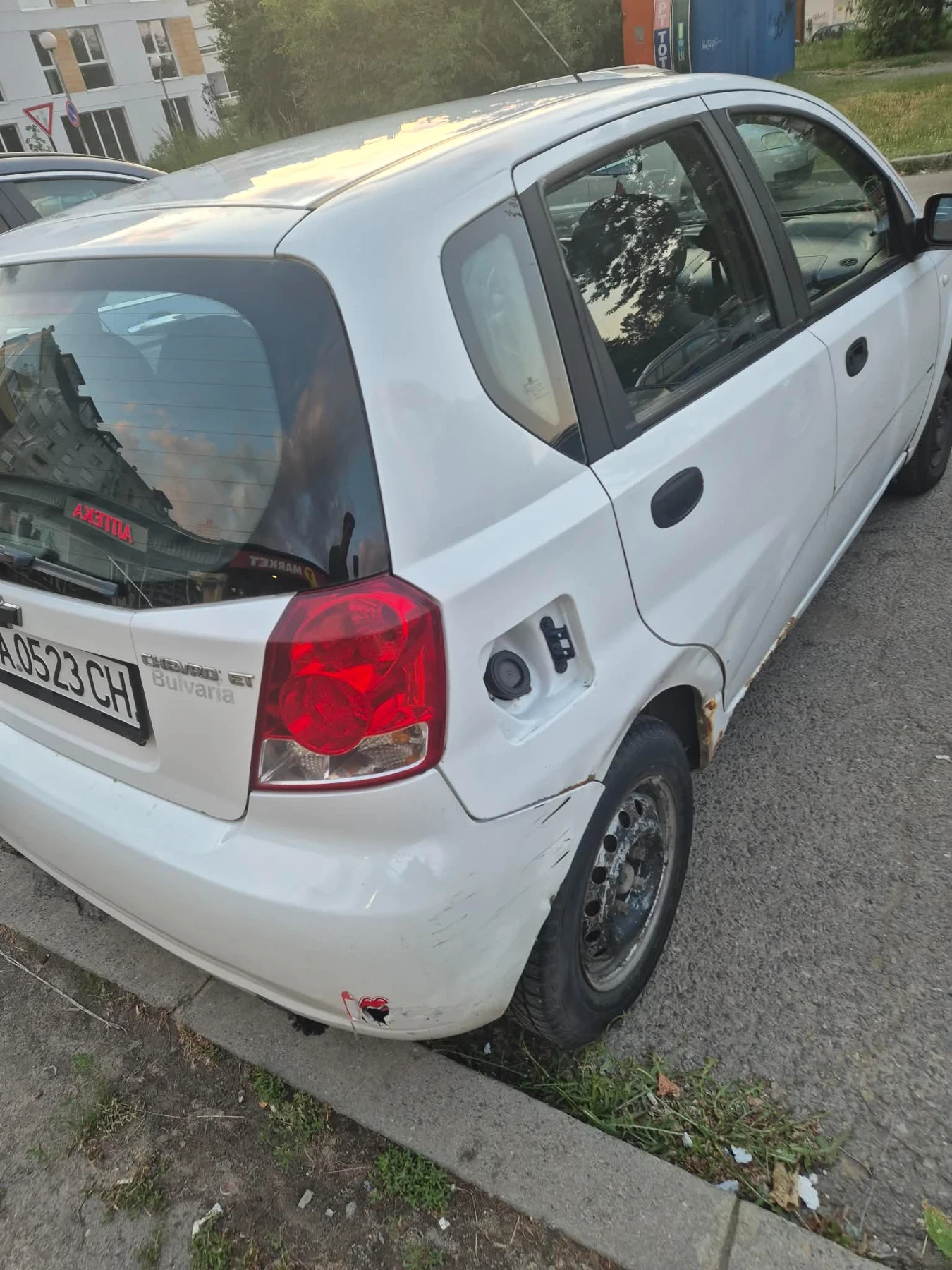 Chevrolet Aveo, снимка 3 - Автомобили и джипове - 55274300