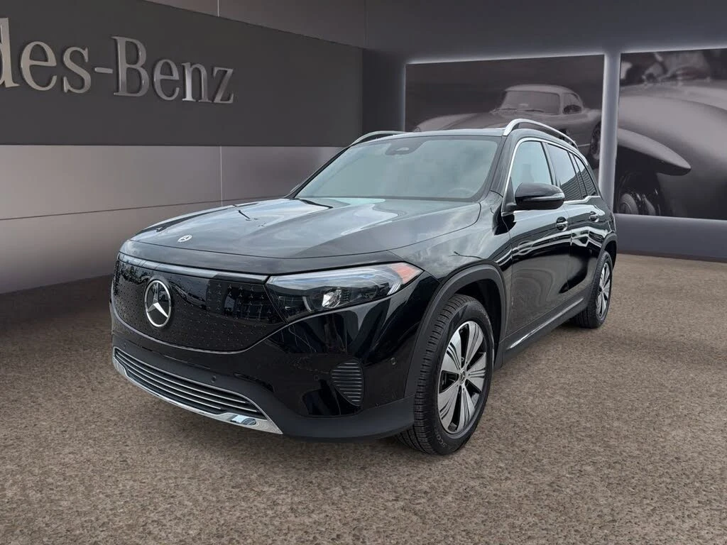 Mercedes-Benz EQB 300* 4MATIC* ПАНОРАМА* ПОДГРЕВ* КАМЕРА* LANE ASSIS, снимка 2 - Автомобили и джипове - 55301462