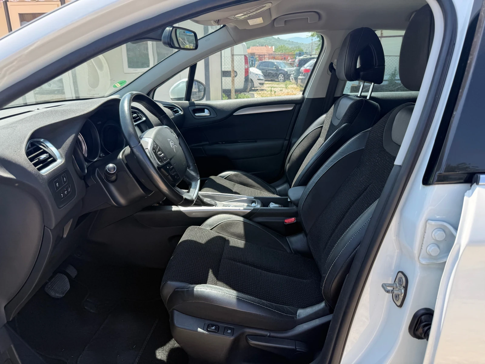 Citroen C4 1.6d/Shine/Full option/Automatic/Euro6 | Mobile.bg � ����������� 7