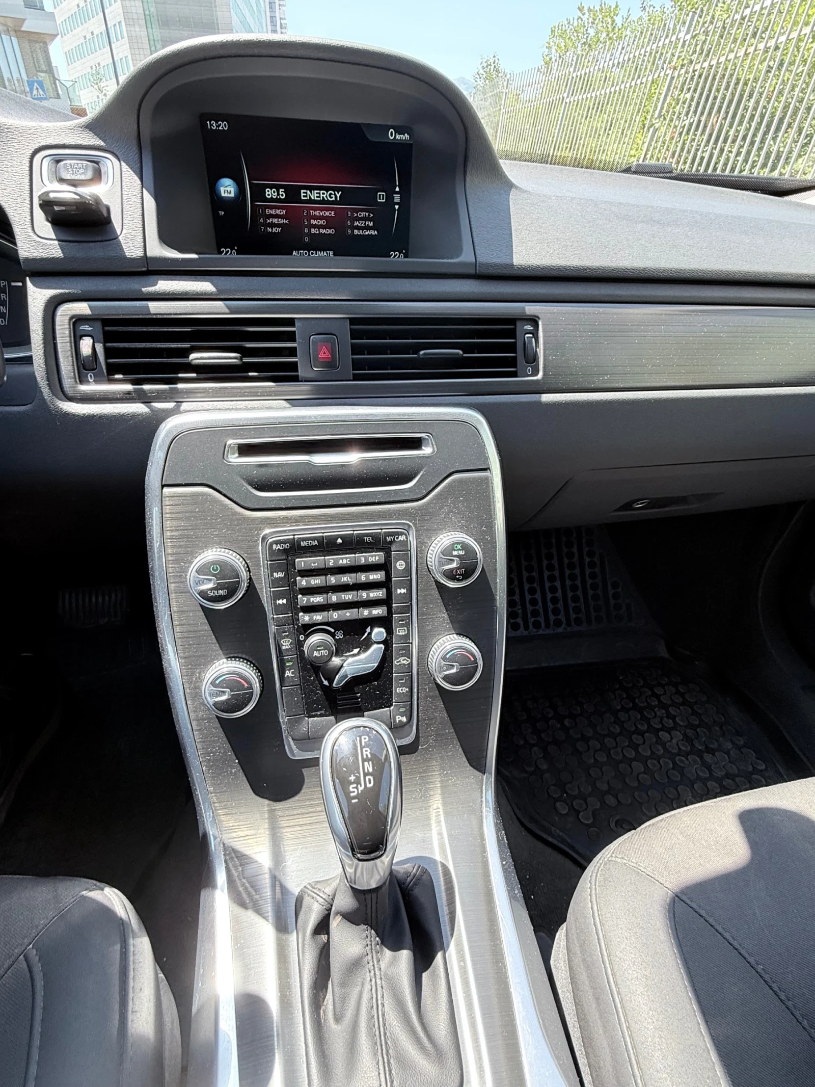 Volvo V70 D4 | Mobile.bg � ����������� 12