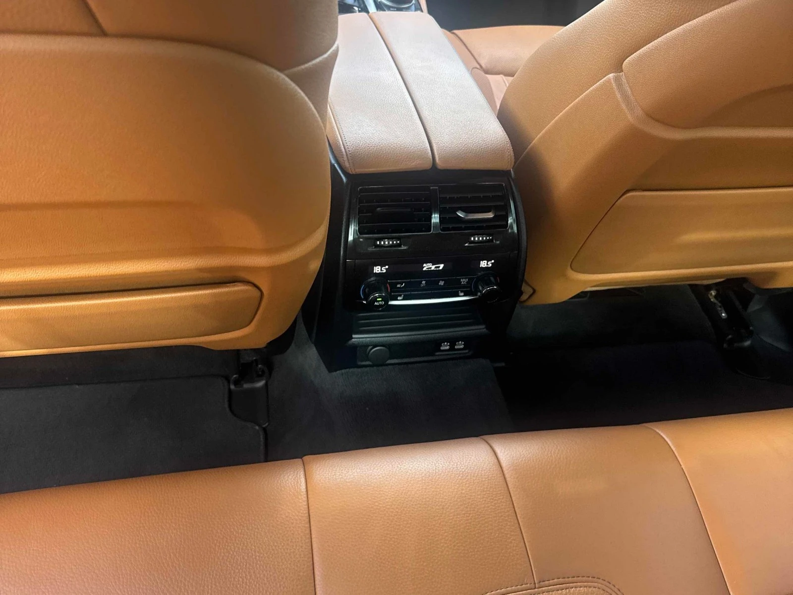 BMW 530 xDrive * АвтоКредит * (ЦЕНА ДО БГ), снимка 14 - Автомобили и джипове - 55605243