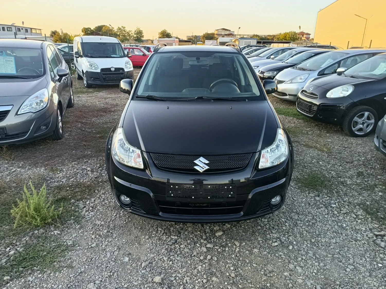 Suzuki SX4 1, 6 Club, снимка 2 - Автомобили и джипове - 56226849