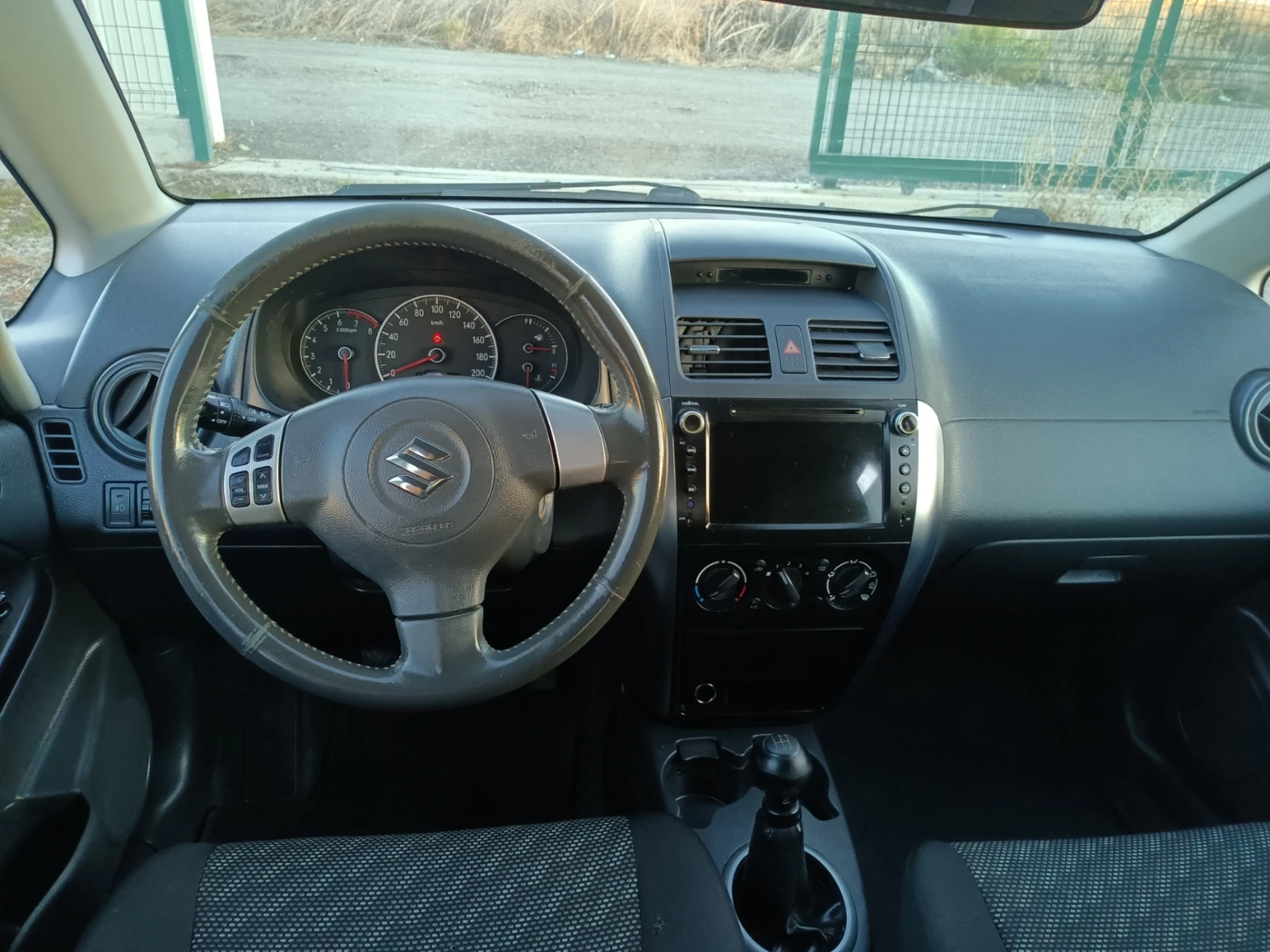 Suzuki SX4 1, 6 Club, снимка 13 - Автомобили и джипове - 56226849
