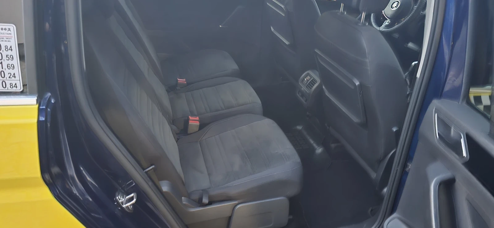 VW Touran 2.0 TDI Highlain, снимка 8 - Автомобили и джипове - 56377694