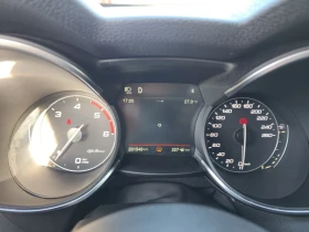 Alfa Romeo Stelvio 2.2JTDM 210к.с Q4 Топ състояние , снимка 17