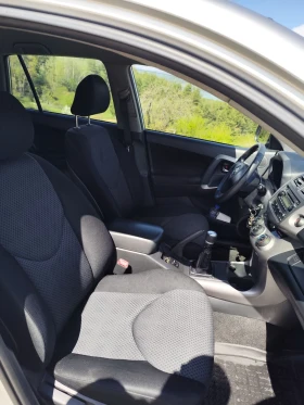Toyota Rav4 D4D, снимка 11