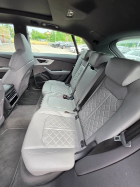 Audi SQ8, снимка 17
