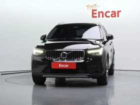 Volvo XC40 2.0 Automatic, снимка 3