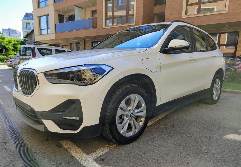 BMW X1 Plug-in hibrid 220ps, снимка 3 - Автомобили и джипове - 48020588