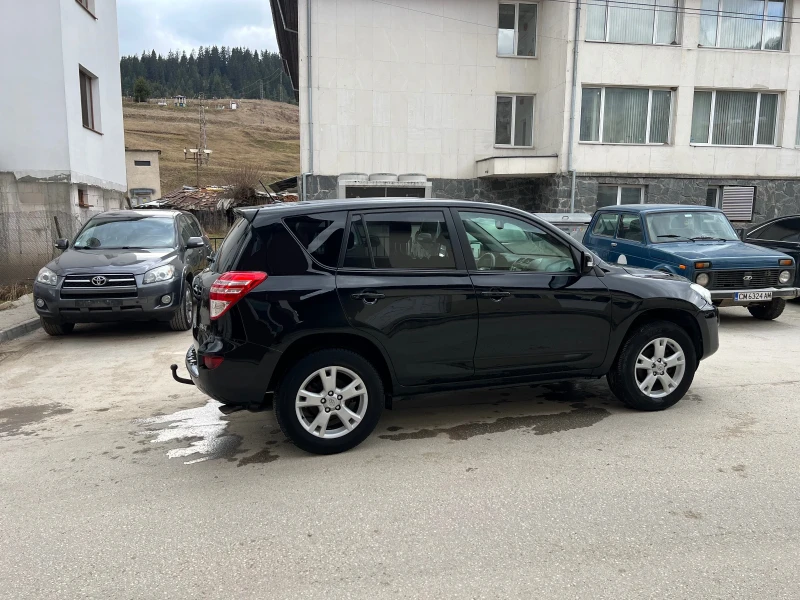 Toyota Rav4 D-4D Facelift, снимка 5 - Автомобили и джипове - 48339218