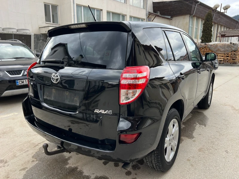 Toyota Rav4 D-4D Facelift, снимка 3 - Автомобили и джипове - 48339218