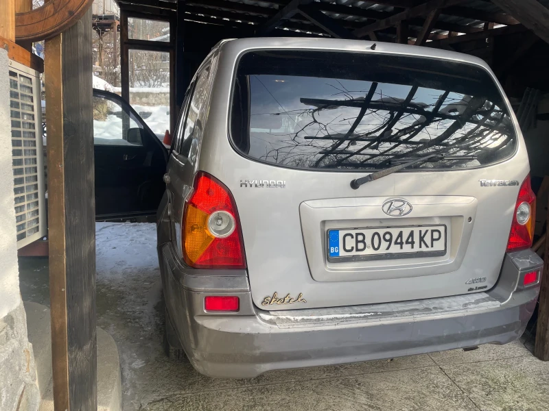 Hyundai Terracan, снимка 4 - Автомобили и джипове - 48703770