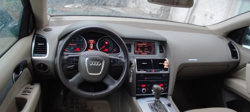Audi Q7, снимка 9 - Автомобили и джипове - 52972423