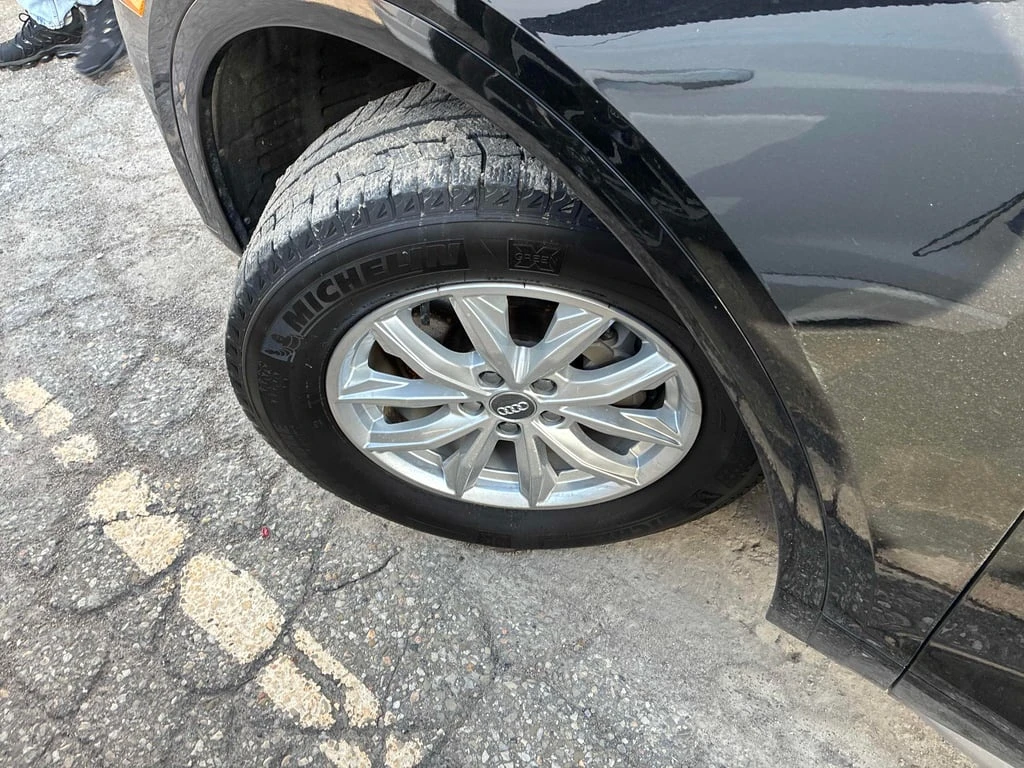 Audi Q5 * Progressiv * CARFAX *    | Mobile.bg   7