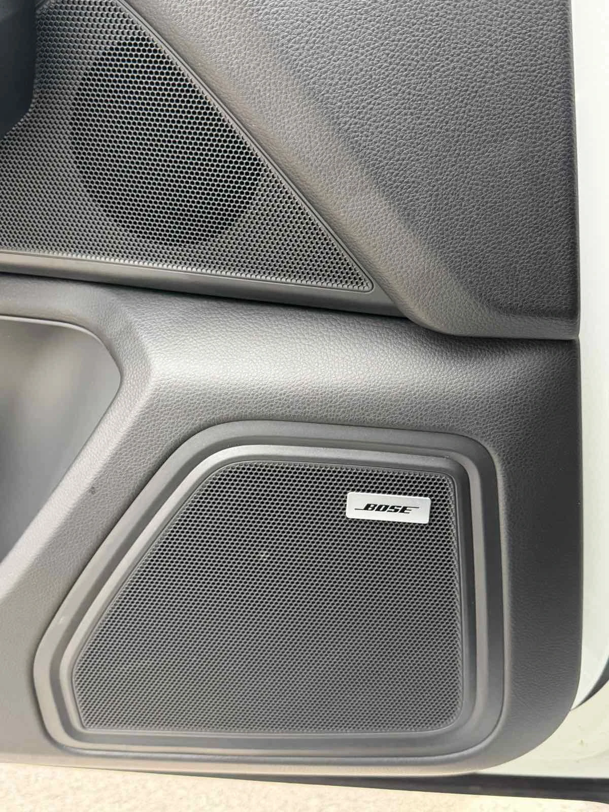 Porsche Macan, снимка 13 - Автомобили и джипове - 53960929