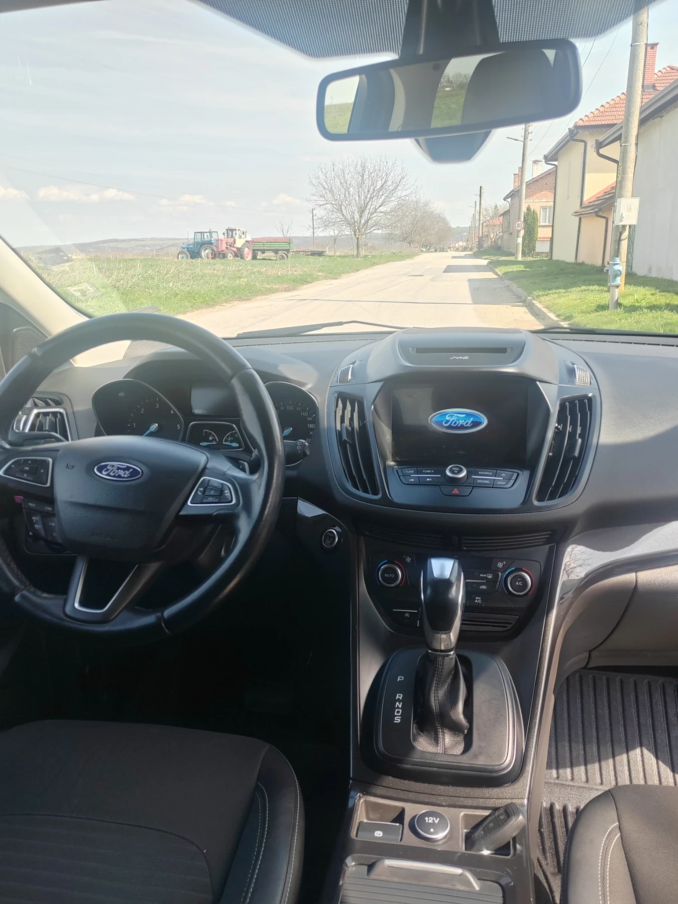 Ford Kuga, снимка 9 - Автомобили и джипове - 53989612