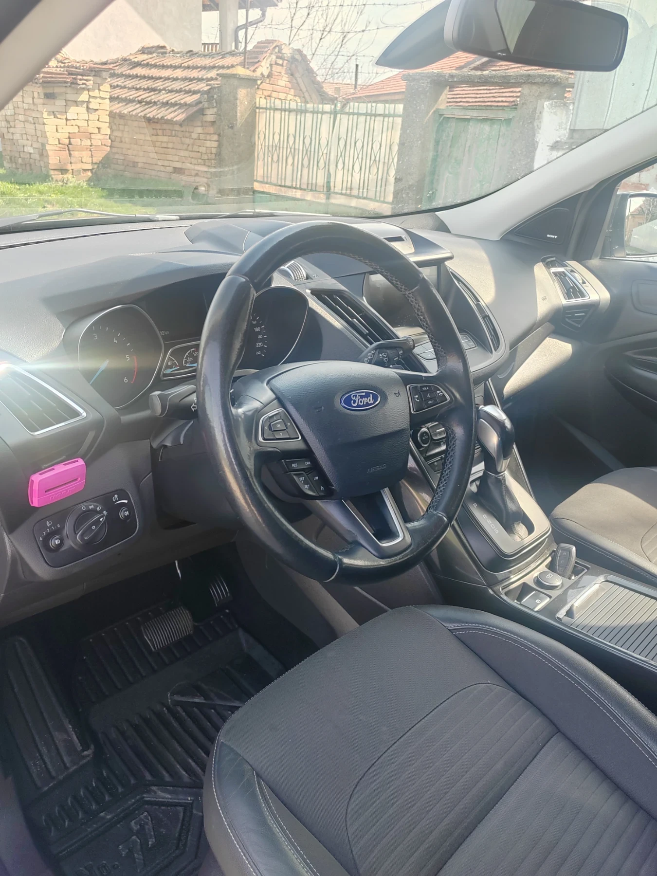 Ford Kuga, снимка 11 - Автомобили и джипове - 53989612