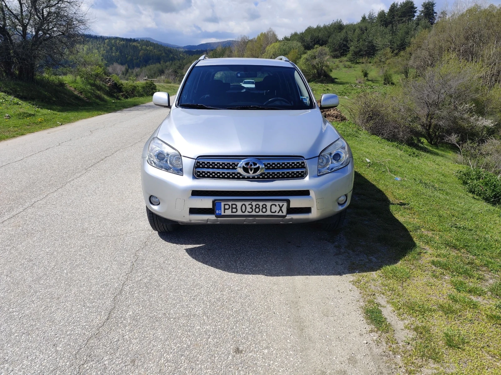 Toyota Rav4 D4D, снимка 2 - Автомобили и джипове - 54490534
