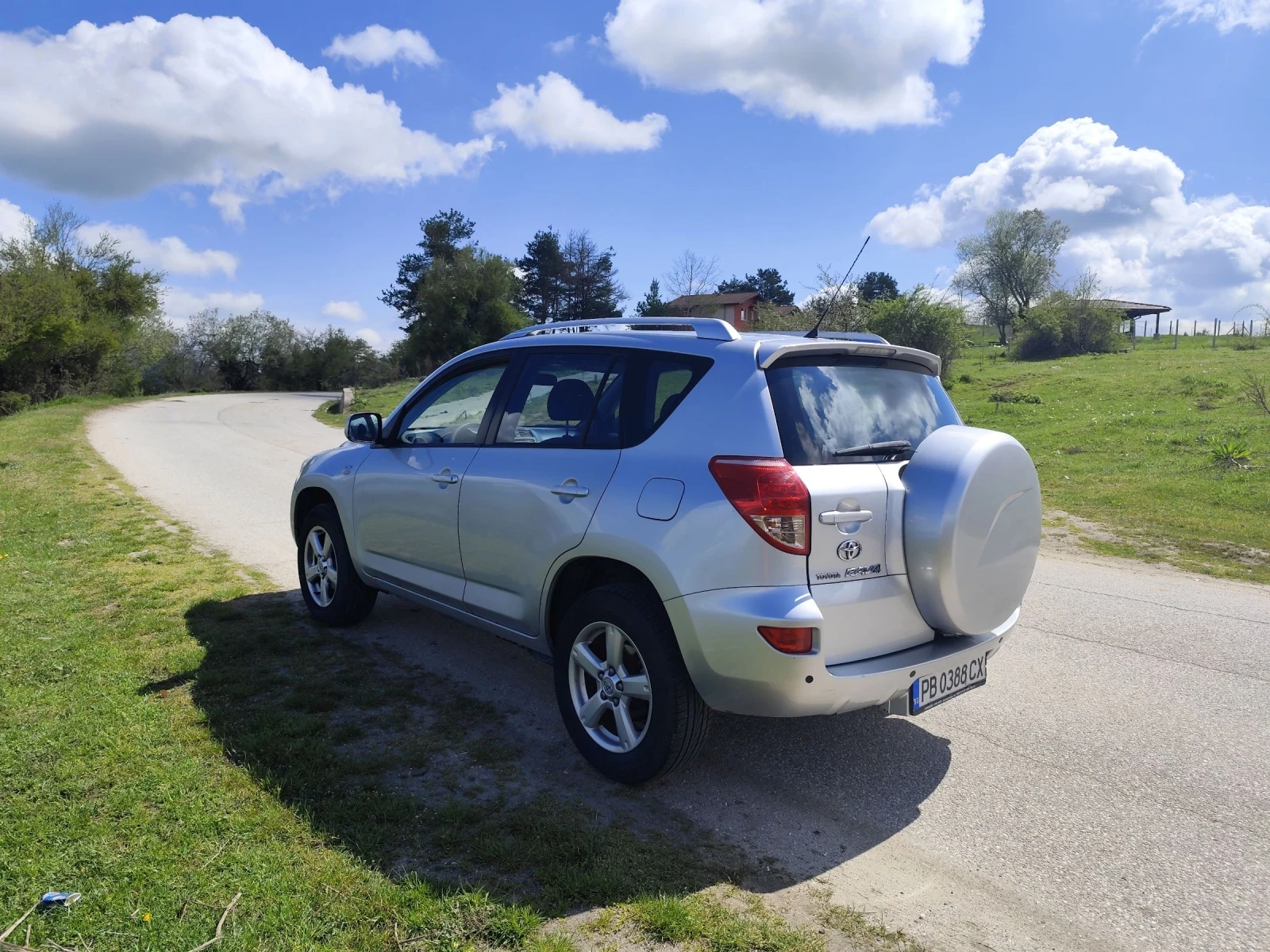 Toyota Rav4 D4D, снимка 6 - Автомобили и джипове - 54490534