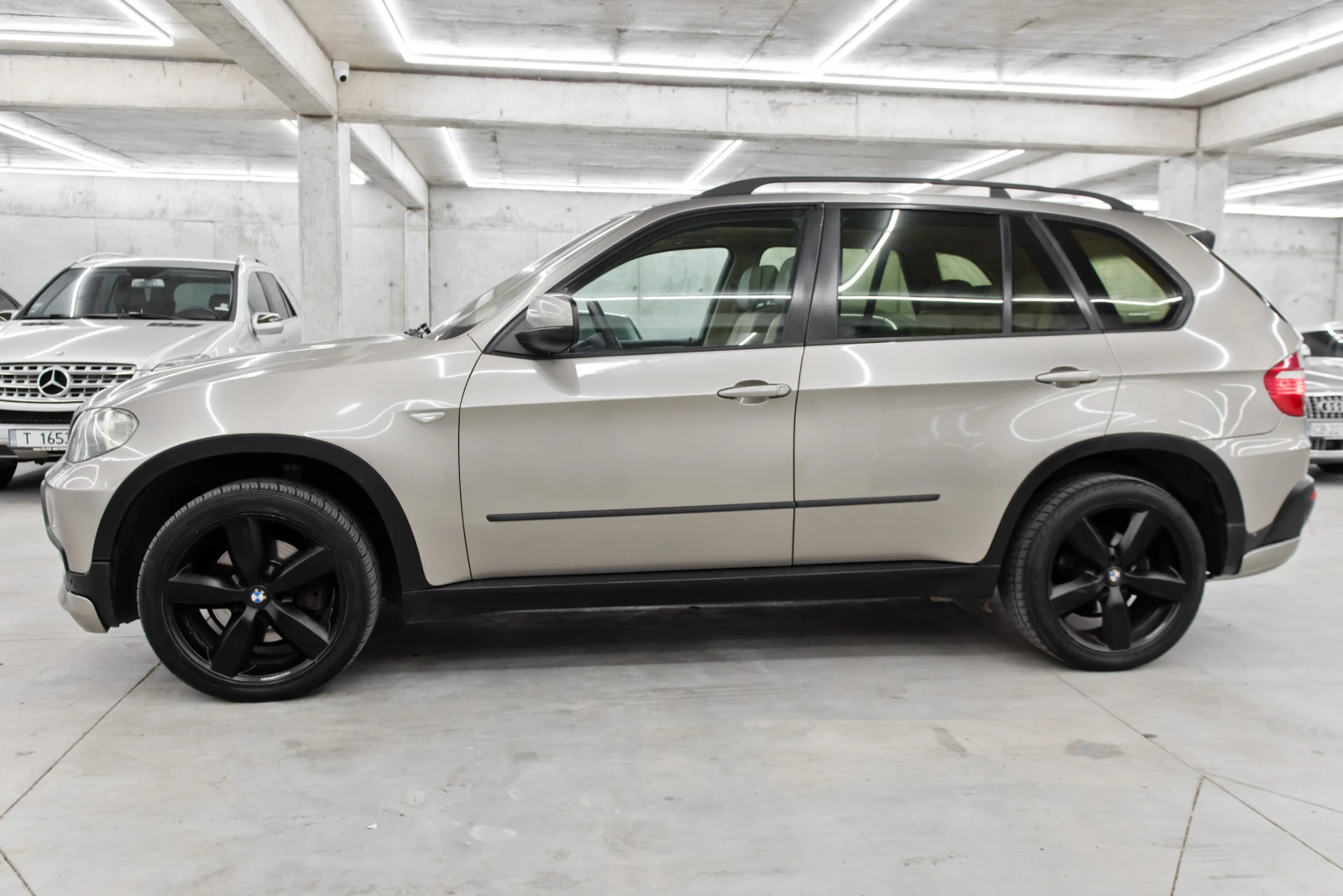 BMW X5 3.0D M AERO пакет, снимка 4 - Автомобили и джипове - 55498679