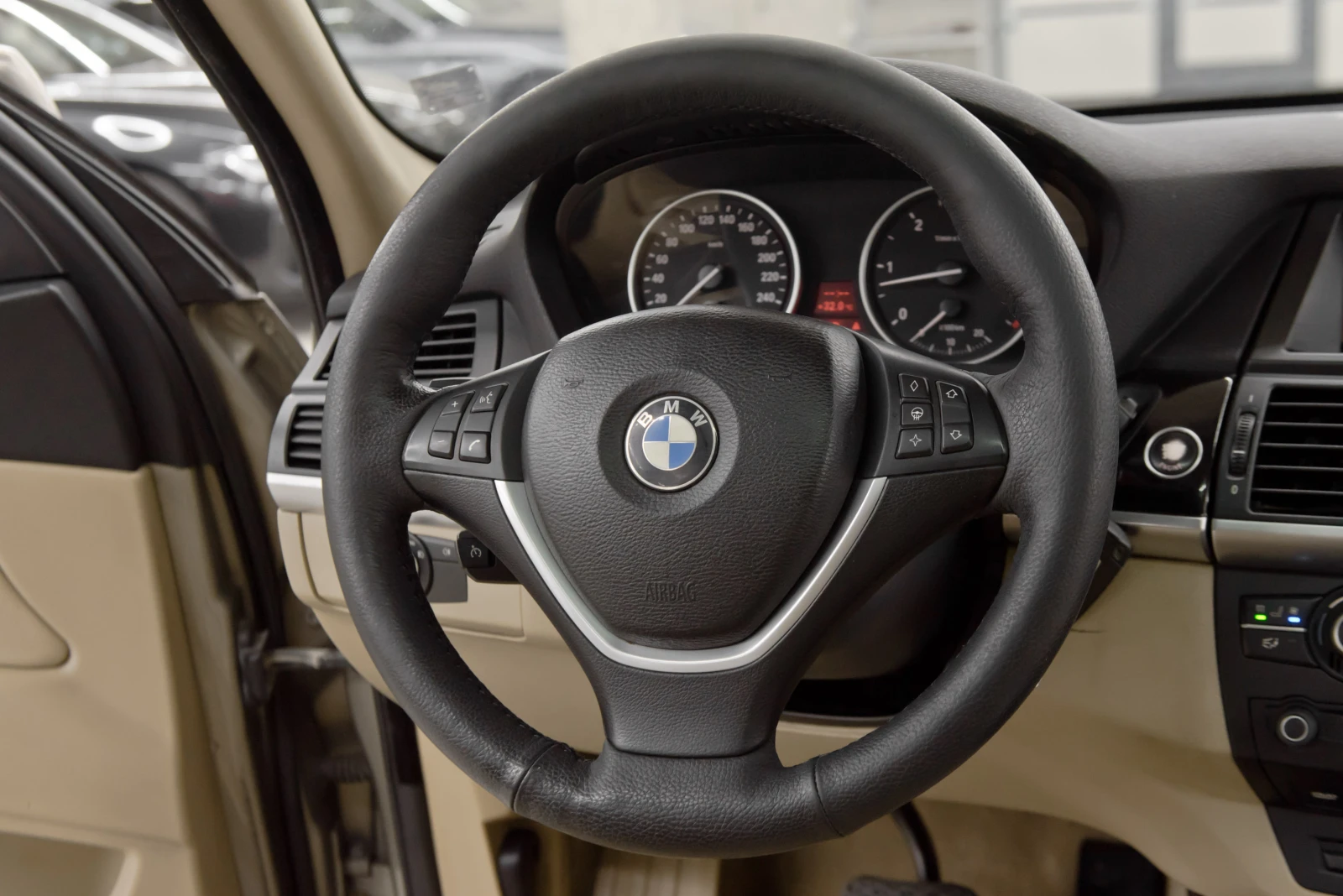 BMW X5 3.0D M AERO пакет, снимка 9 - Автомобили и джипове - 55498679