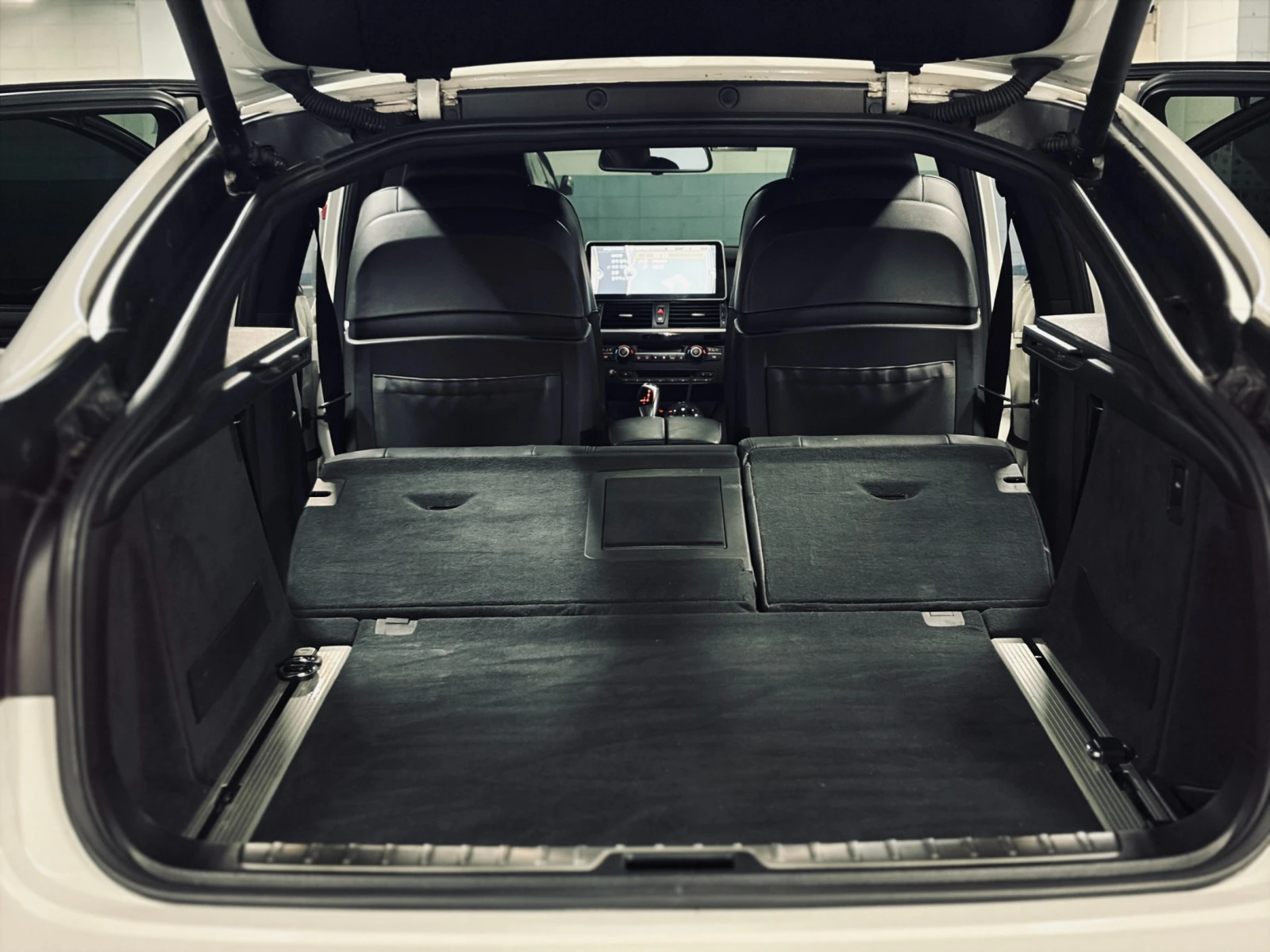 BMW X6 X6 35i, снимка 8 - Автомобили и джипове - 55684263