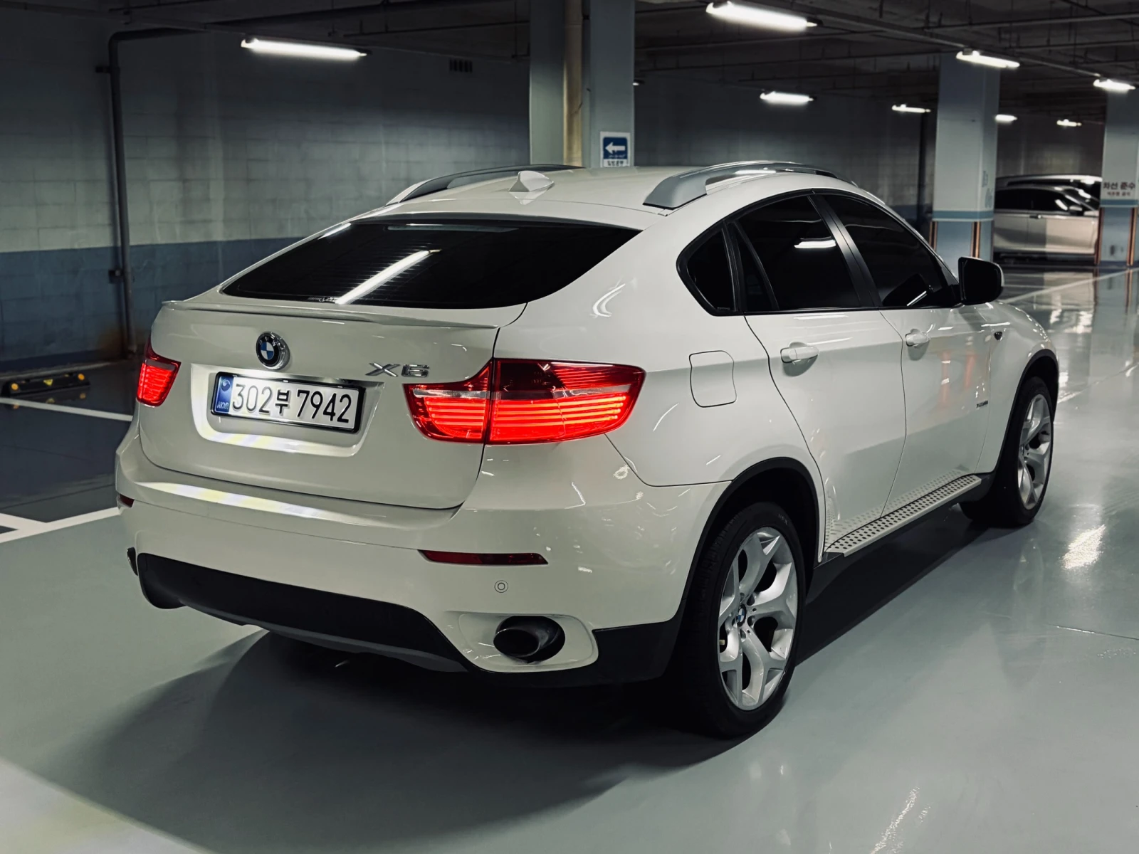 BMW X6 X6 35i, снимка 3 - Автомобили и джипове - 55684263
