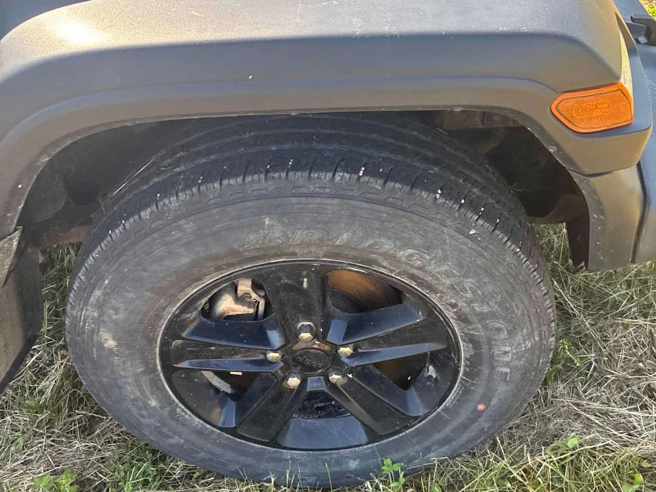 Jeep Wrangler * Sport * CARFAX * ЦЕНА ДО БГ, снимка 7 - Автомобили и джипове - 55696839
