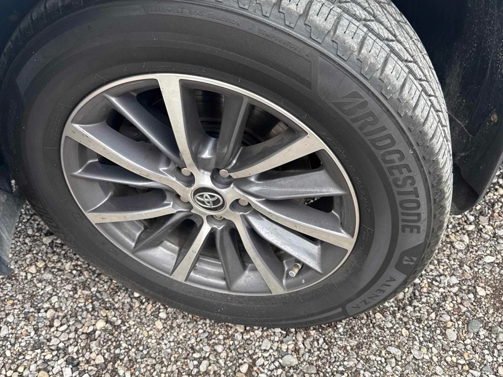 Toyota Highlander * XLE * АВТОКРЕДИТ БЕЗ ПЪРВОНАЧАЛНА ВНОСКА* , снимка 7 - Автомобили и джипове - 55803610