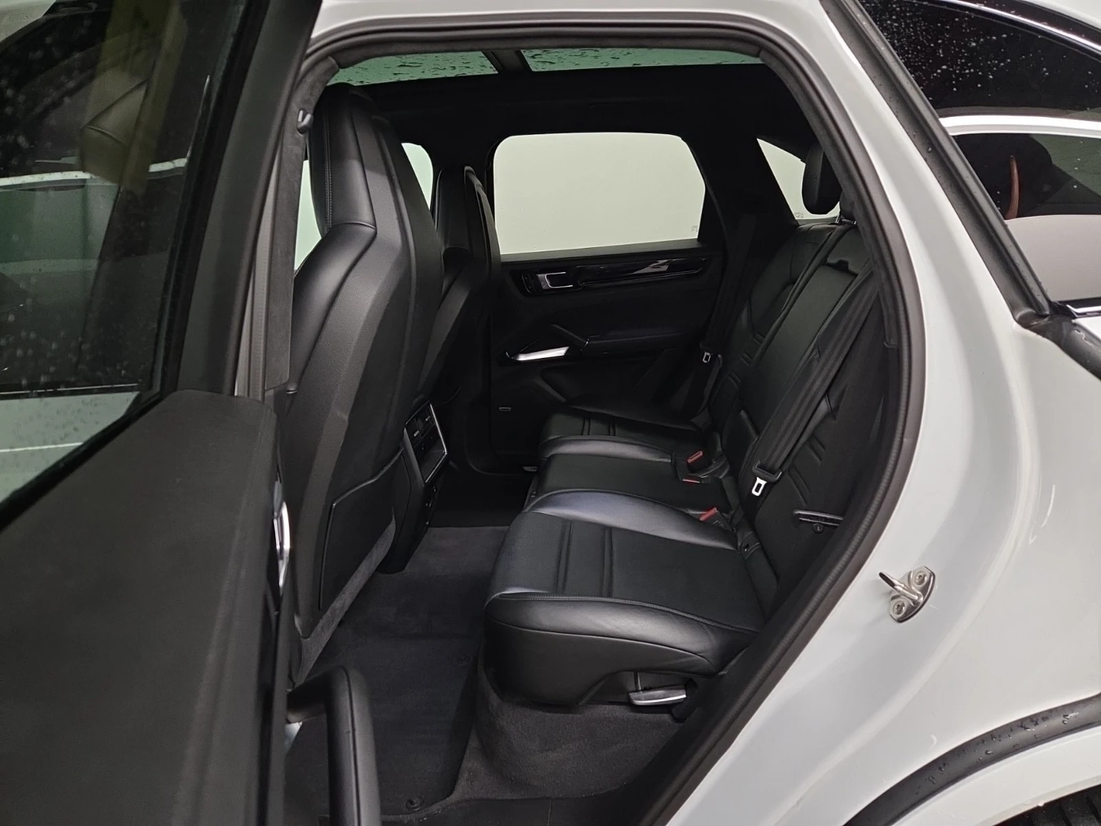 Porsche Cayenne  TURBO / CARFAX / ОБДУХВАНЕ / 360 , снимка 14 - Автомобили и джипове - 56099731