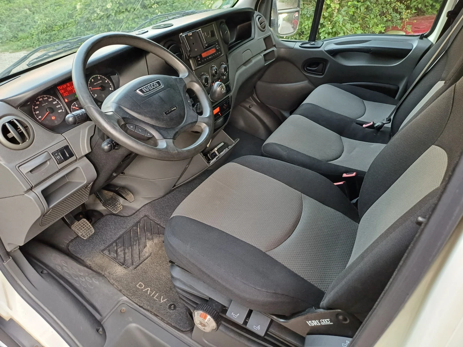 Iveco Daily 50C 50C17 * КЛИМАТИК* , снимка 6 - Бусове и автобуси - 55806751