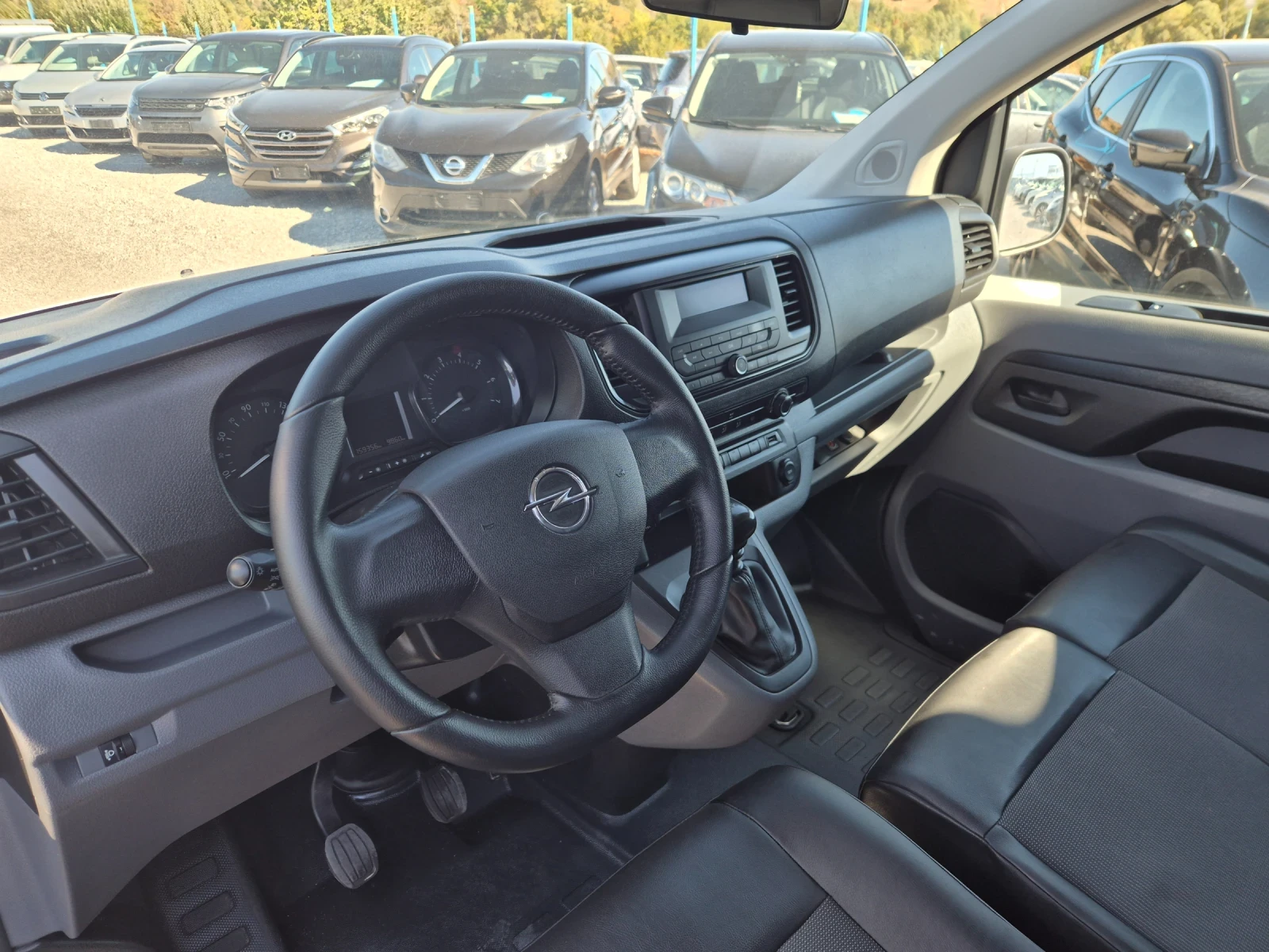 Opel Vivaro 2.0 HDI MAXI !!!, снимка 13 - Бусове и автобуси - 56328849