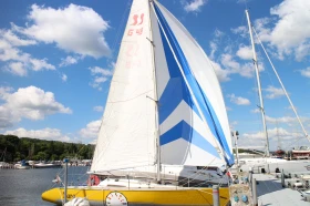 Ветроходна лодка Banner 28, снимка 2