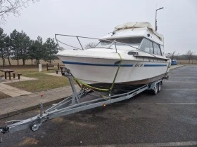 Моторна яхта Bayliner flybridge, снимка 3 - Воден транспорт - 43208360