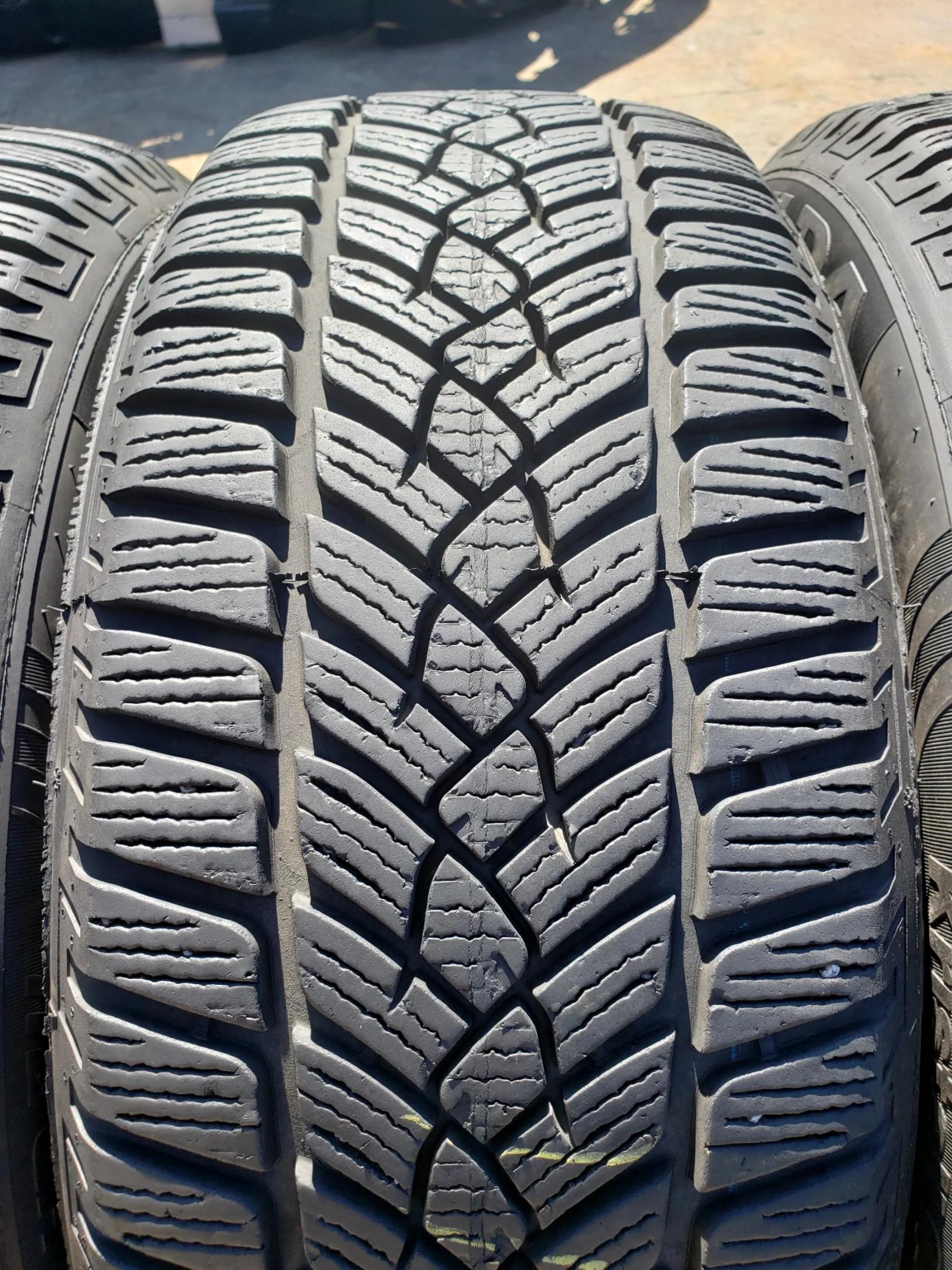  215/55R17 | Mobile.bg   1