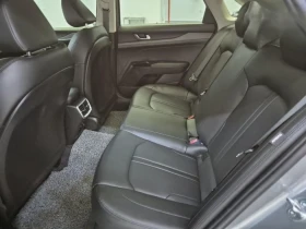 Kia K5 С Фабрична Газ, снимка 11