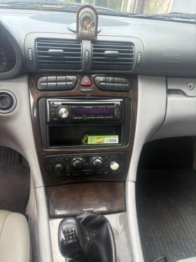 Mercedes-Benz 220 CDI, снимка 9